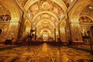 6-hour Private Tour around Malta - Where you meet in Valletta and how the 6-hour day really runs