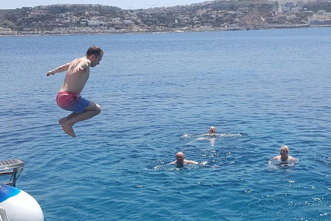 Comino, Blue Lagoon and Caves. Tour A - Getting on the Boat: Sirens Quay Timing and Mobile Tickets