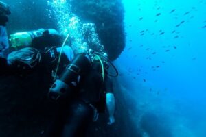 First Experience Scuba Diving - The online prep: reading it before you arrive helps a lot