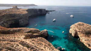 Malta: Comino, Gozo, Blue & Crystal Lagoon, and Caves Cruise - Cirkewwa Dock Setup: Find the Boat Fast