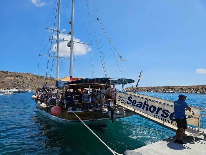 Malta: Comino+ Santa Maria Bay, Blue Lagoon + Seacaves tour - Where it starts: St Paul’s Bay Sirens Quay and the morning handoff