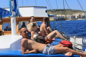 Malta: Gozo, Comino Island and Blue Lagoon Cruise - Meeting in Bugibba and Getting Ready for the Sea Day