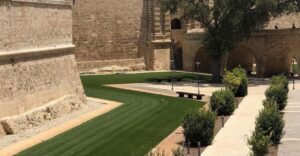 Malta: Mdina and Rabat Walking Tour with Catacombs - Mdina Highlights: Vilhena Palace, Greeks Gate, and the Cathedral That Dominates the Skyline
