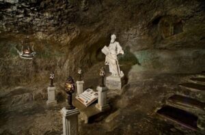 Malta: St Paul in Malta & Early Christian Era Half Day Tour - Pickup and coach time: comfort up front, focus later
