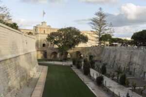 Mdina and Rabat: Guided City Walking Tour - Meeting at Mdina Main Gate by the Bridge (and Getting Oriented Fast)
