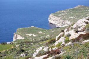 Mdina, Rabat, Dingli cliffs, San Anton gardens, Ta' Qali & Mosta guided tour - Mdina Old City: the Silent City walls and best photo time