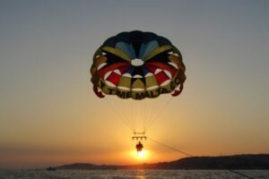 Parasailing Malta - What You Get for $66.37: flight time, boat time, and value