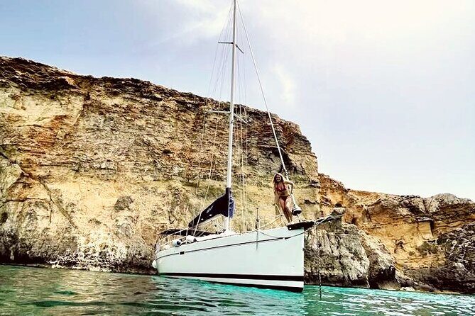 Private Boat Charter to Comino Blue Lagoon - Stop at Comino’s lagoons: Blue Lagoon vs Crystal Lagoon plan