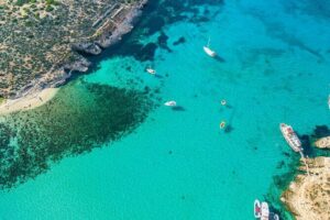 Private Boat Tour: Crystal Lagoon, Blue Lagoon, Comino and Gozo - Blue Lagoon: how 30 minutes works in real life