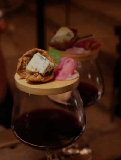 Romantic Wine Tasting Experience at Koccio Valletta - The 90-Minute Format: How the Tasting Actually Runs