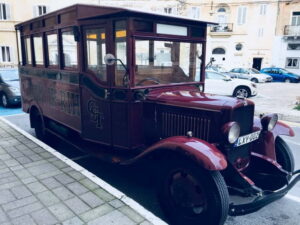 Scenic Tour by Vintage Bus to Buskett Garden & Dingli Cliffs - Palazzo Falson in Mdina: 13th-Century Walls and Built-In Coffee Break