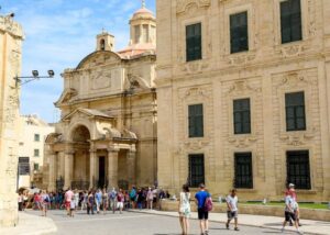 Valletta: 3-Hour Walking Tour - Pjazza Jean de Vallette to Our Lady of Victory: squares you can feel in your legs
